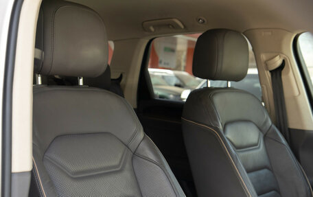 Volkswagen Touareg III, 2018 год, 4 898 000 рублей, 13 фотография