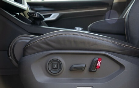 Volkswagen Touareg III, 2018 год, 4 898 000 рублей, 24 фотография