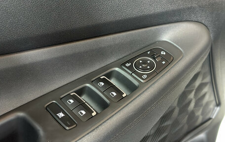 Hyundai Santa Fe IV, 2019 год, 2 860 000 рублей, 17 фотография