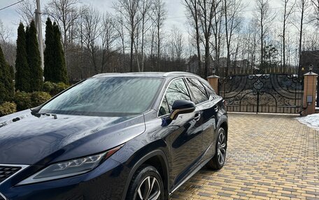 Lexus RX IV рестайлинг, 2019 год, 4 500 000 рублей, 2 фотография