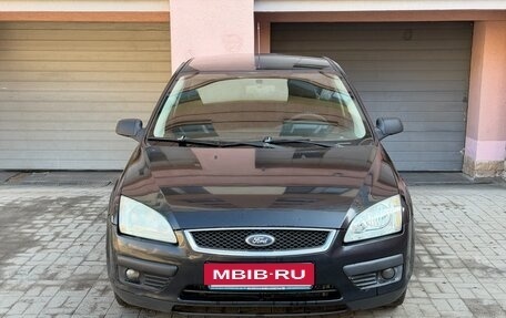 Ford Focus II рестайлинг, 2005 год, 425 000 рублей, 2 фотография