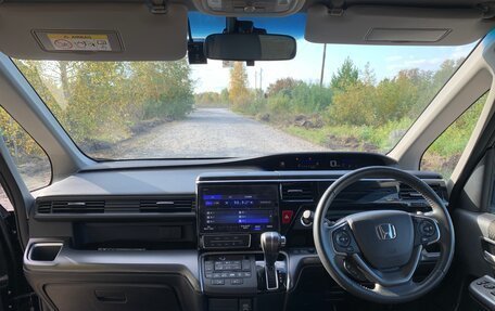 Honda Stepwgn IV, 2019 год, 2 350 000 рублей, 11 фотография