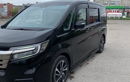 Honda Stepwgn IV, 2019 год, 2 350 000 рублей, 30 фотография