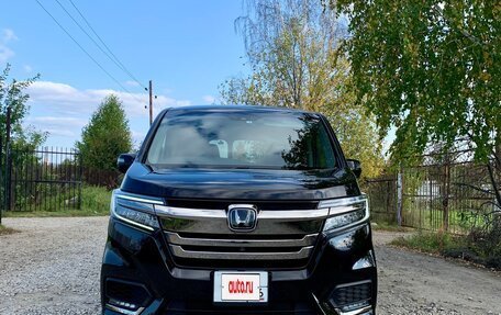 Honda Stepwgn IV, 2019 год, 2 350 000 рублей, 24 фотография