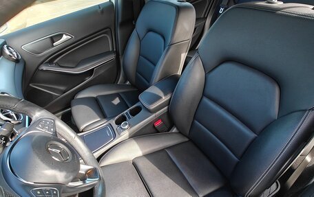Mercedes-Benz GLA, 2019 год, 2 350 000 рублей, 14 фотография