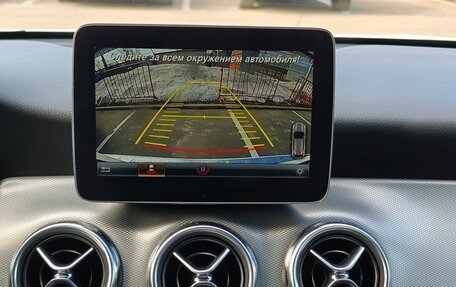 Mercedes-Benz GLA, 2019 год, 2 350 000 рублей, 22 фотография