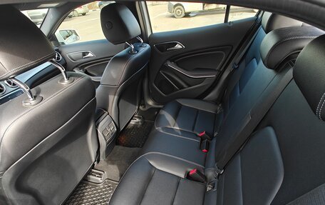 Mercedes-Benz GLA, 2019 год, 2 350 000 рублей, 16 фотография