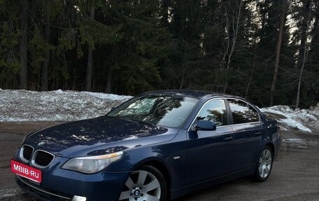 BMW 5 серия, 2004 год, 800 000 рублей, 2 фотография