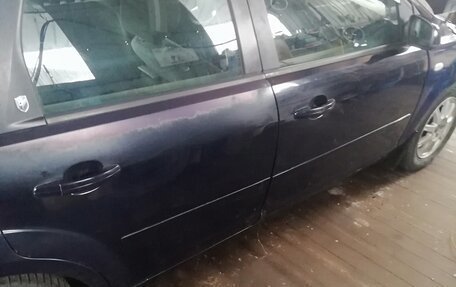 Ford Focus II рестайлинг, 2006 год, 250 000 рублей, 12 фотография