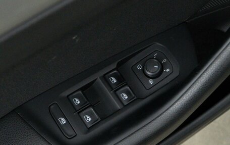 Volkswagen Passat B8 рестайлинг, 2016 год, 1 603 444 рублей, 14 фотография