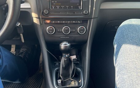 Volkswagen Golf VI, 2011 год, 880 000 рублей, 6 фотография