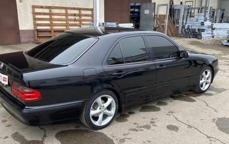 Mercedes-Benz E-Класс, 2000 год, 390 000 рублей, 17 фотография