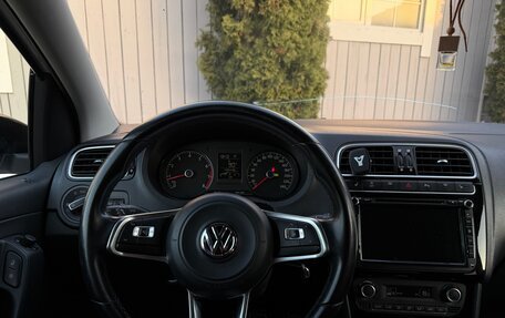 Volkswagen Polo VI (EU Market), 2018 год, 1 140 000 рублей, 9 фотография