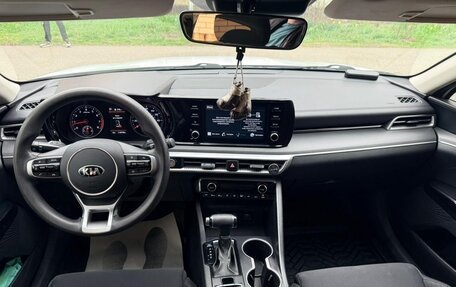 KIA K5, 2021 год, 2 200 000 рублей, 8 фотография