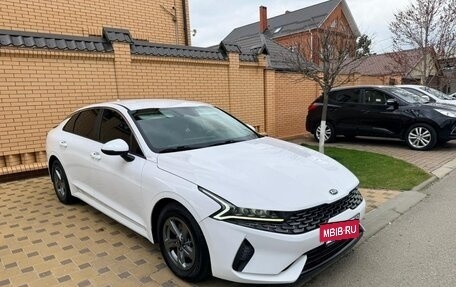 KIA K5, 2021 год, 2 200 000 рублей, 2 фотография