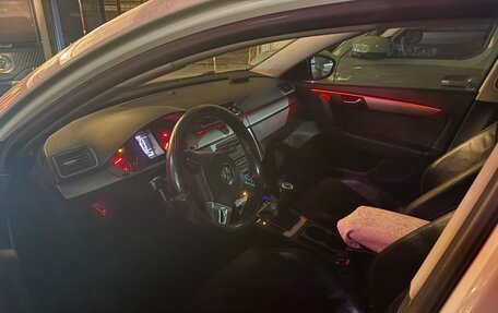 Volkswagen Passat B7, 2011 год, 1 150 000 рублей, 7 фотография