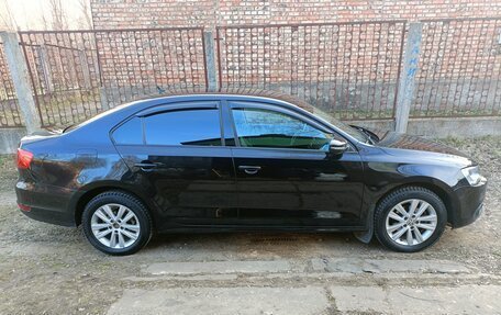 Volkswagen Jetta VI, 2013 год, 990 000 рублей, 7 фотография