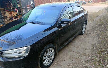 Volkswagen Jetta VI, 2013 год, 990 000 рублей, 6 фотография