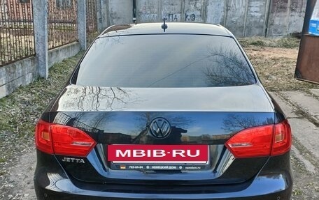 Volkswagen Jetta VI, 2013 год, 990 000 рублей, 8 фотография