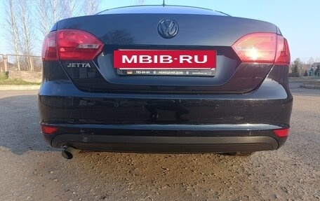 Volkswagen Jetta VI, 2013 год, 990 000 рублей, 17 фотография