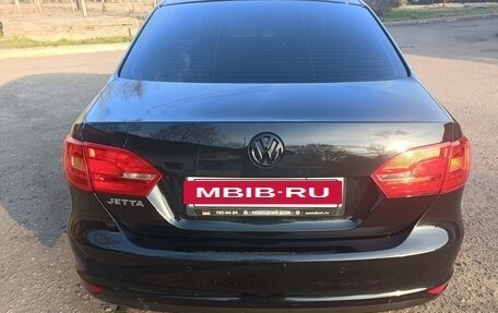 Volkswagen Jetta VI, 2013 год, 990 000 рублей, 30 фотография