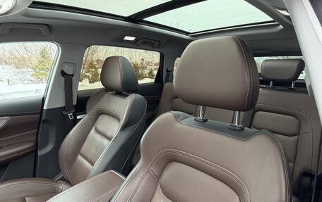 Chery Tiggo 8 Pro, 2021 год, 2 390 000 рублей, 7 фотография