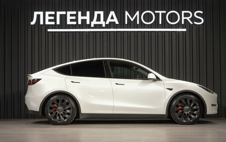Tesla Model Y I, 2022 год, 3 950 000 рублей, 4 фотография