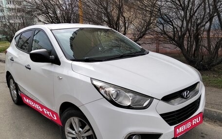 Hyundai ix35 I рестайлинг, 2011 год, 1 200 000 рублей, 1 фотография