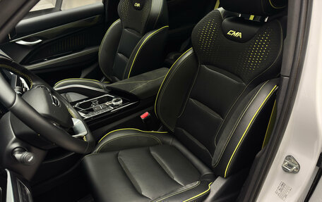 Geely Tugella FY11, 2023 год, 2 700 000 рублей, 13 фотография