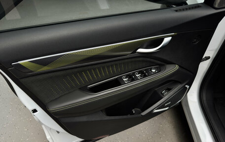 Geely Tugella FY11, 2023 год, 2 700 000 рублей, 14 фотография