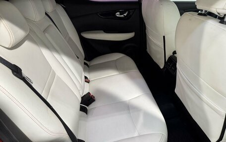 Nissan Qashqai, 2017 год, 1 879 800 рублей, 4 фотография