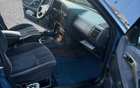 Volkswagen Passat B4, 1994 год, 299 000 рублей, 18 фотография