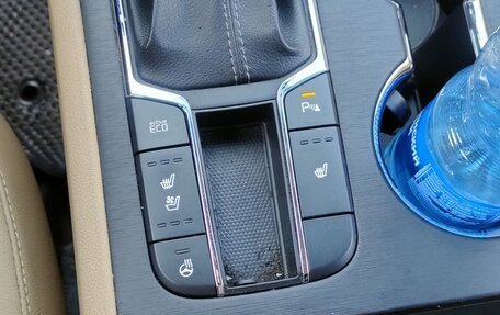 KIA Carnival III, 2019 год, 2 500 000 рублей, 8 фотография