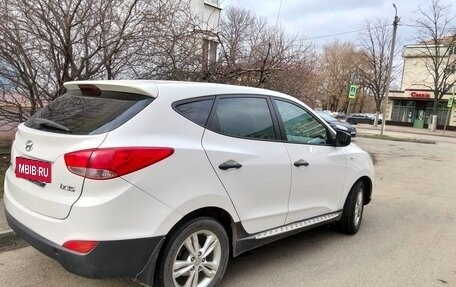 Hyundai ix35 I рестайлинг, 2011 год, 1 200 000 рублей, 2 фотография