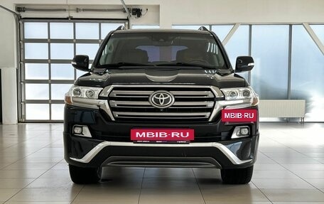 Toyota Land Cruiser 200, 2015 год, 4 990 000 рублей, 7 фотография