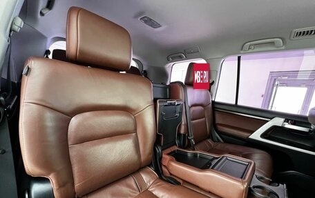 Toyota Land Cruiser 200, 2015 год, 4 990 000 рублей, 35 фотография