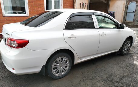 Toyota Corolla, 2011 год, 860 000 рублей, 2 фотография