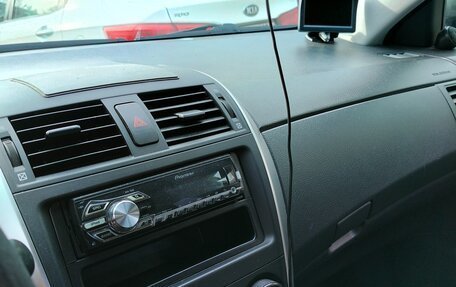 Toyota Corolla, 2011 год, 860 000 рублей, 5 фотография