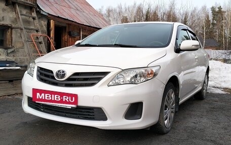 Toyota Corolla, 2011 год, 860 000 рублей, 3 фотография