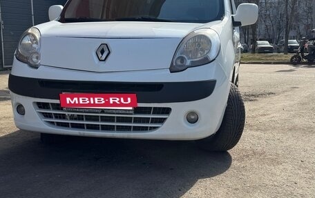 Renault Kangoo II рестайлинг, 2012 год, 650 000 рублей, 4 фотография