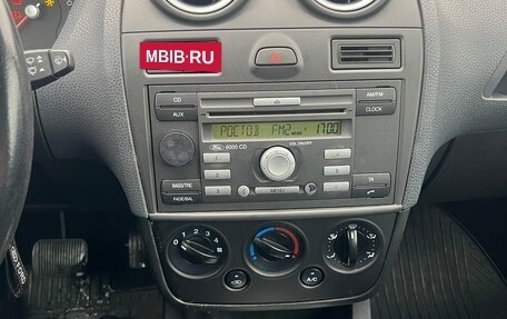 Ford Fiesta, 2007 год, 450 000 рублей, 4 фотография