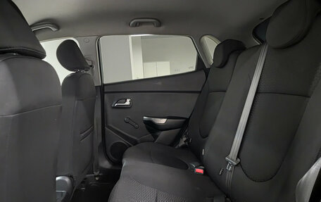 KIA Rio III рестайлинг, 2015 год, 1 055 000 рублей, 12 фотография