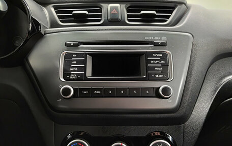 KIA Rio III рестайлинг, 2015 год, 1 055 000 рублей, 15 фотография