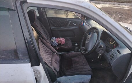 Mazda Familia, 1999 год, 330 000 рублей, 10 фотография