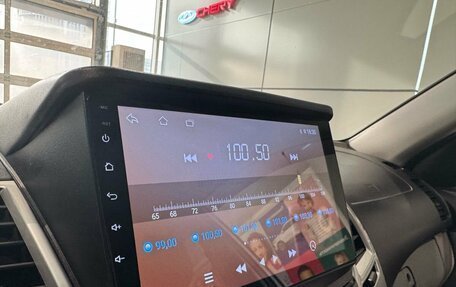 Mitsubishi Pajero Sport II рестайлинг, 2011 год, 1 599 000 рублей, 20 фотография