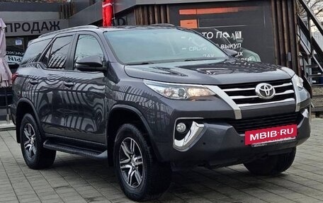 Toyota Fortuner II, 2019 год, 3 199 000 рублей, 2 фотография