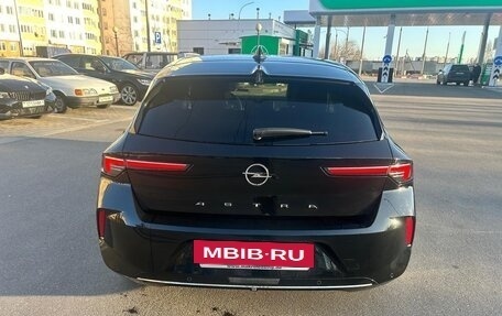 Opel Astra, 2022 год, 1 825 000 рублей, 5 фотография