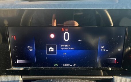 Opel Astra, 2022 год, 1 825 000 рублей, 14 фотография