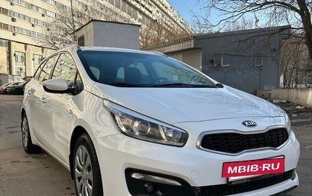 KIA cee'd III, 2018 год, 1 120 000 рублей, 2 фотография