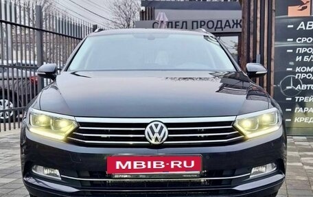 Volkswagen Passat B8 рестайлинг, 2018 год, 1 899 000 рублей, 3 фотография